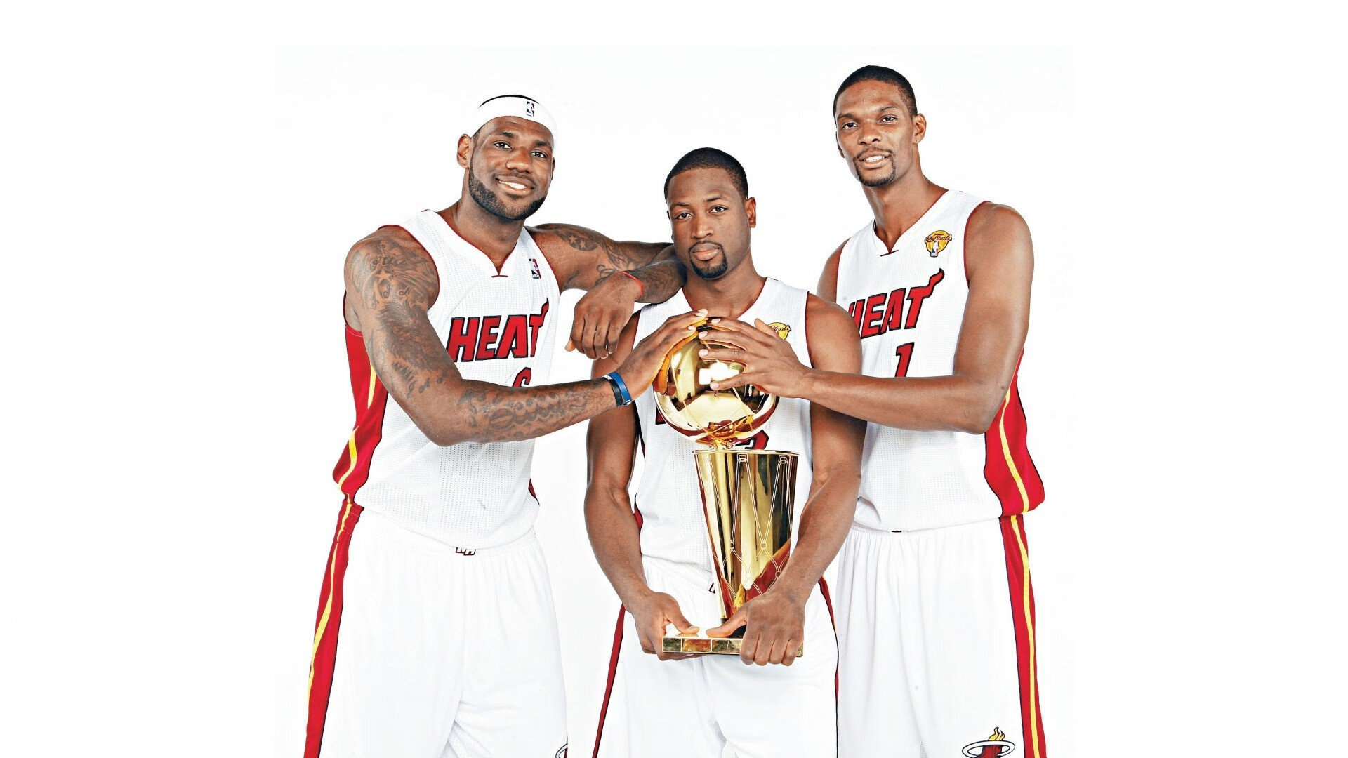 “青训+产业+文化”多重发力，行业打造多元融合发展新格局，产业多元化和产业融合